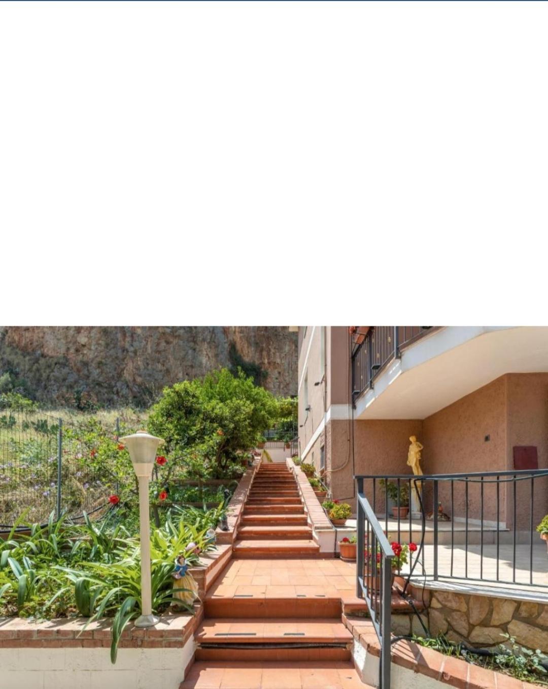 Villa Salvatore Capaci Eksteriør bilde